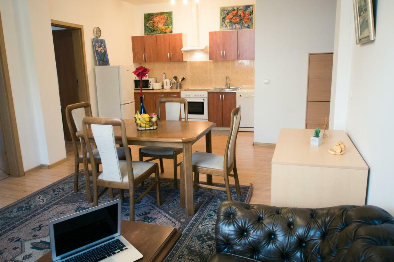 Town Hall 3 Bedroom Apartment Аеропорт Вільнюс Екстер'єр фото