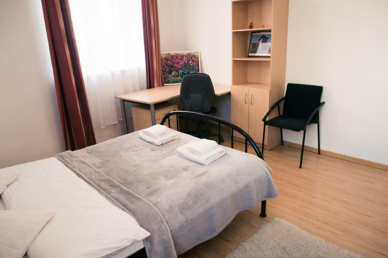 Town Hall 3 Bedroom Apartment Аеропорт Вільнюс Екстер'єр фото
